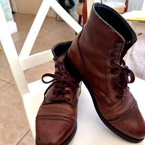 "Thursday Leather Ankle Boots” Size 9 Women